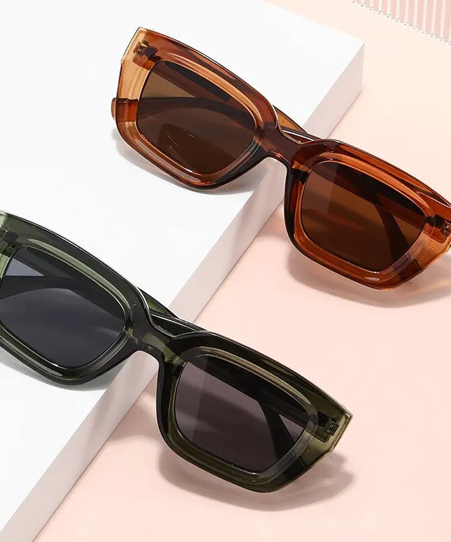 Damskie okulary przeciwsłoneczne prostokątne na grubszych oprawkach