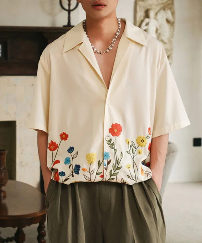 Męska koszula z krótkim rękawem ozdobiona motywem kwiatów