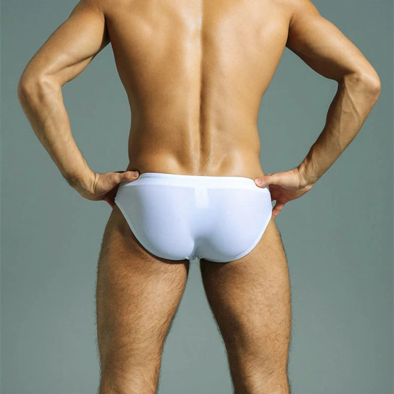 Męskie slipy kąpielowe ze sznurkiem