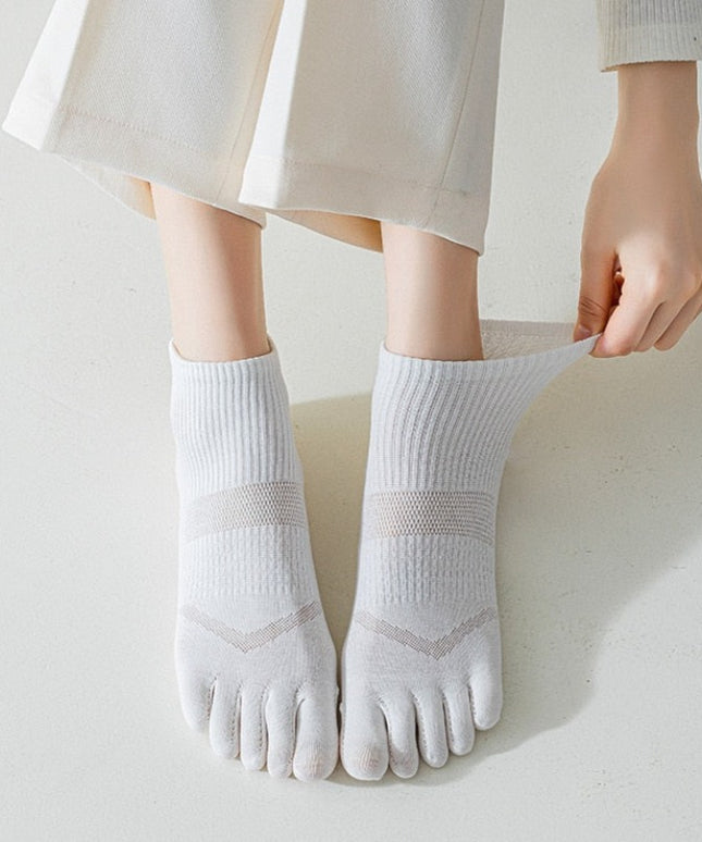 Skarpetki damskie oddychające pięciopalcowe w jasnym kolorze