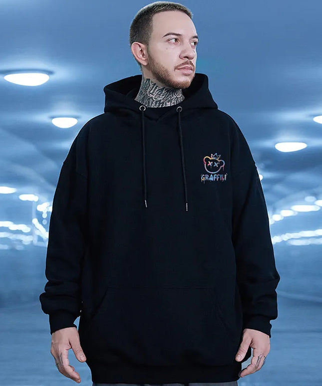 Męska bluza z kapturem i nadrukiem w stylu graffiti