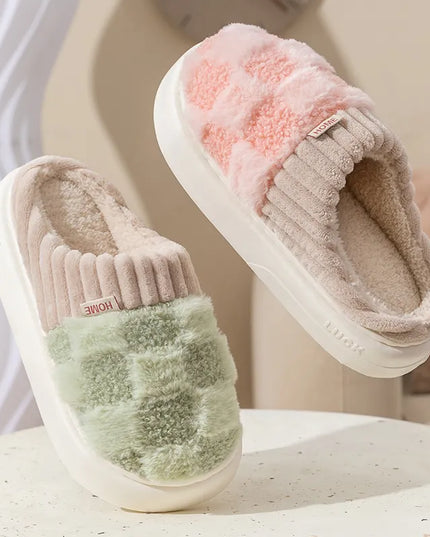 Klapki zimowe na podwyższonej podeszwie