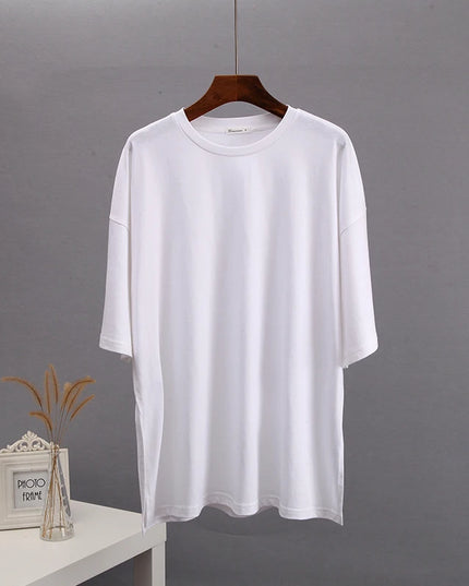 Damski T-shirt bawełniany z rozcięciem po bokach