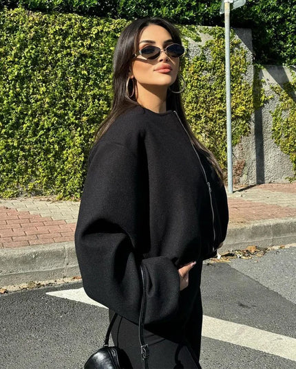 Modowa kurtka przejściowa bomberka oversize zapinana na zamek