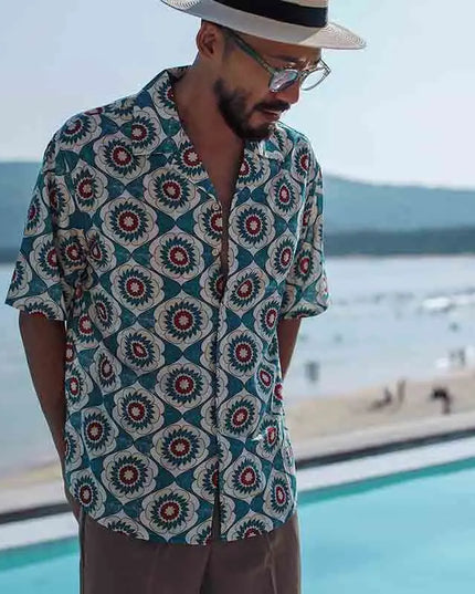 Męska koszula z krótkim rękawem w letni wzór
