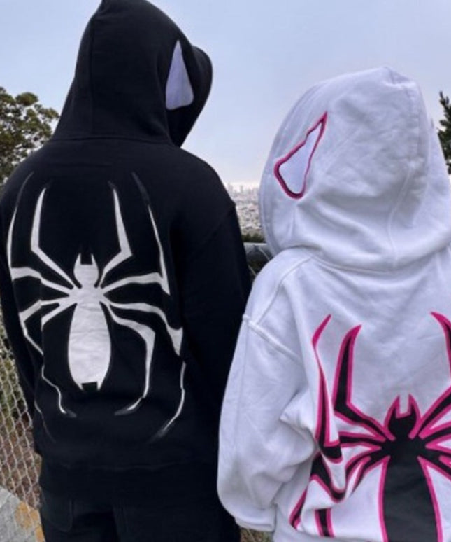 Damska bluza z kapturem i nadrukiem pająka