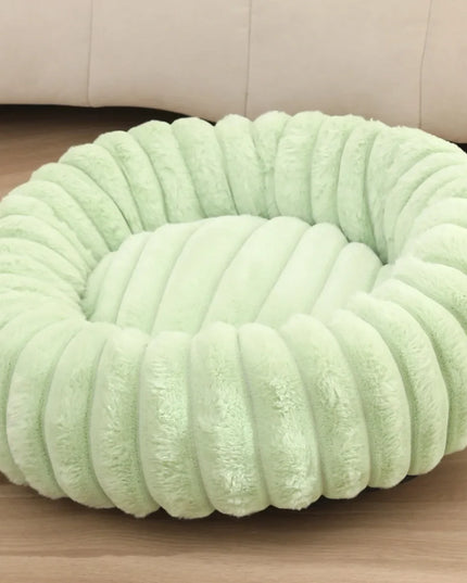 Okrągłe legowisko dla pupila – miękkie, karbowane posłanie z pluszu dla psa lub kota