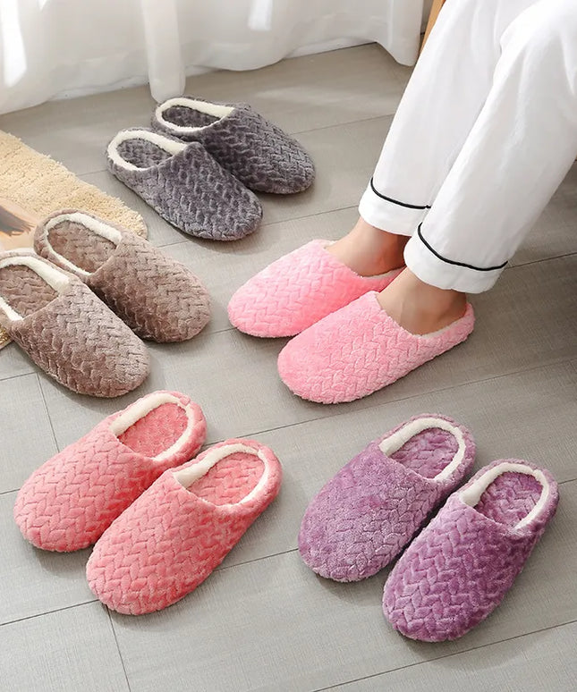 Klapki ciepłe jednokolorowe