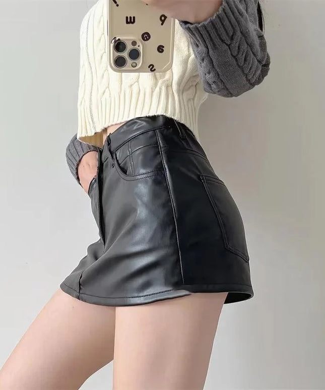Spódnica mini skórzana z szortami