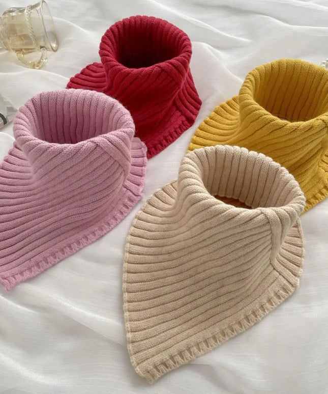 Szalik damski typu komin