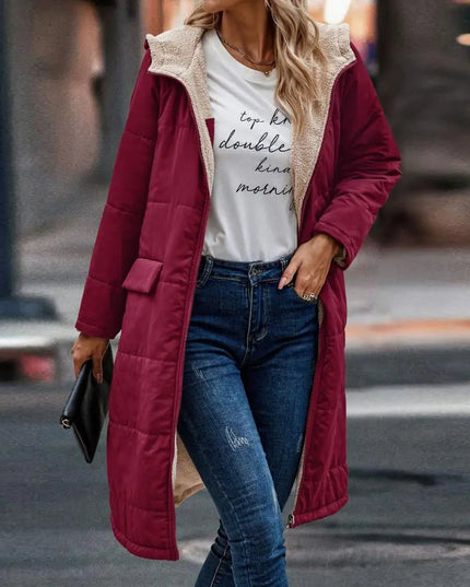 Długa damska kurtka zimowa z ciepłym podszyciem