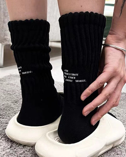 Skarpetki męskie długie z napisami minimalistycznymi ciepłe