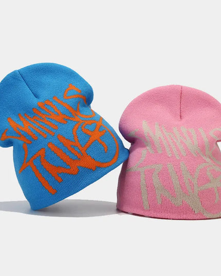 Czapka unisex w kolorowe wzory