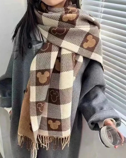 Szalik damski z postacią z bajki