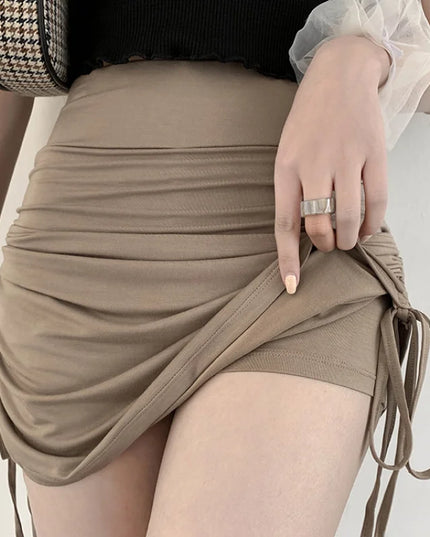 Spódnica mini z regulacją długości i wszytymi spodenkami