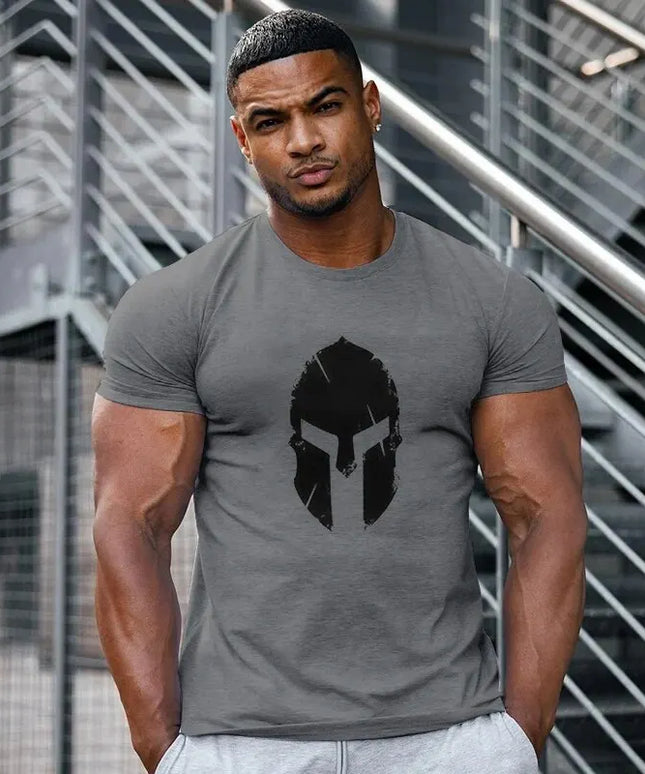Sportowa koszulka męska z nadrukiem i krótkim rękawem
