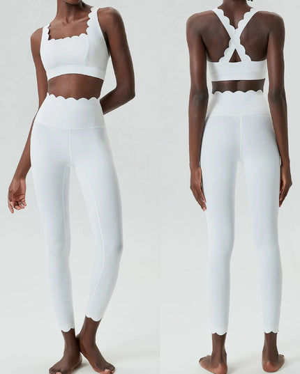 Damski komplet sportowy z falbanką – top i legginsy Super Stretch