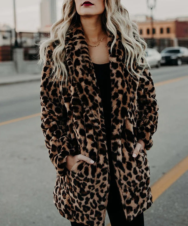 Zimowa kurtka damska w panterkę