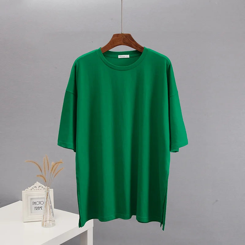 Damski T-shirt bawełniany z rozcięciem po bokach
