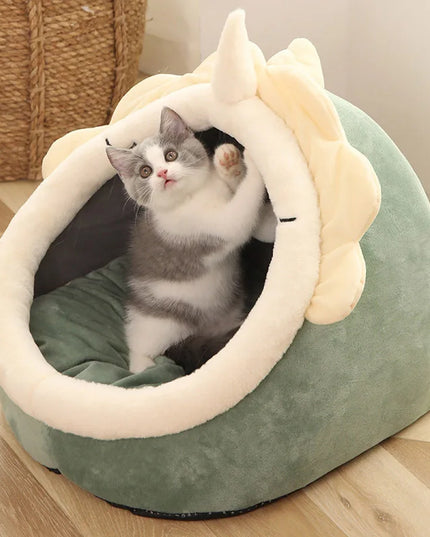 Pluszowe legowisko typu jaskinia dla pupila – domek z miękkim wnętrzem dla psa lub kota