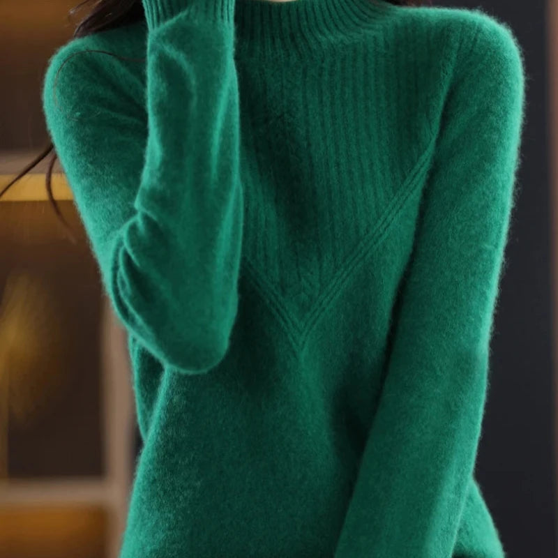 Damski sweter dziergany z wełny