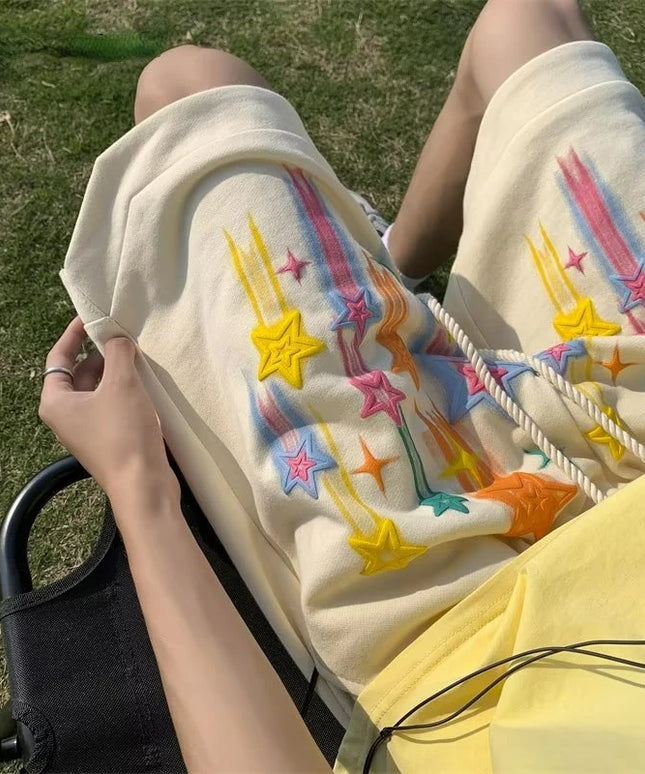 Męskie szorty dresowe z motywem kolorowych gwiazd