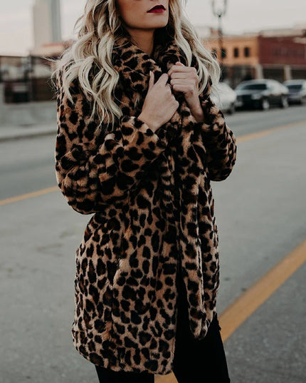 Zimowa kurtka damska w panterkę