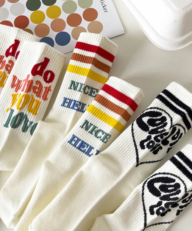 Skarpetki damskie za kostkę w kolorowe wzory