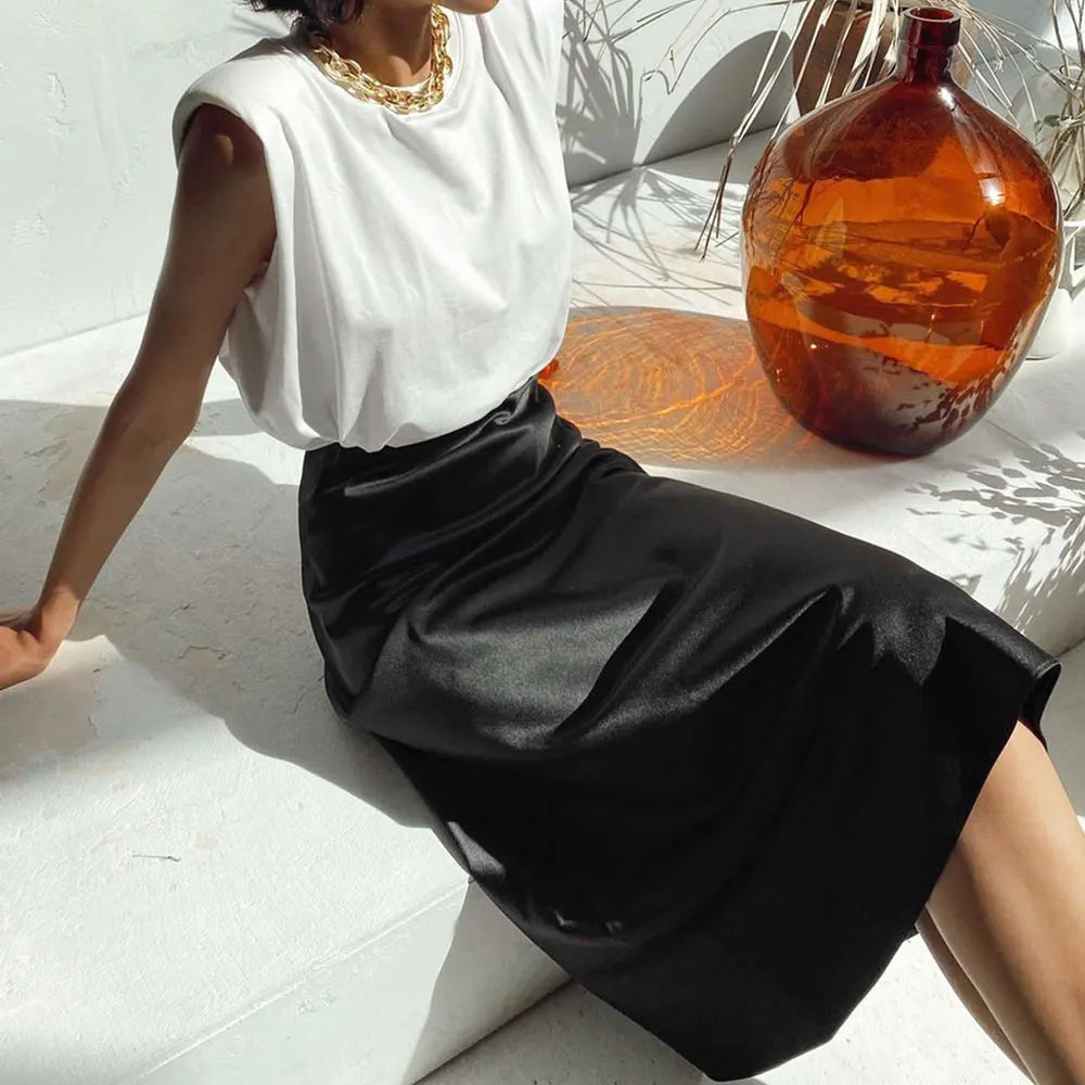Spódnica midi elegancka z satynowego materiału