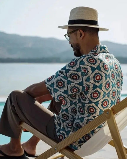 Męska koszula z krótkim rękawem w letni wzór