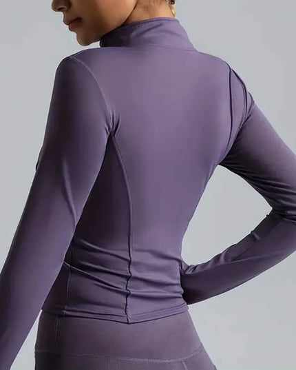 Damska sportowa bluza zapinana na zamek – modna i elastyczna