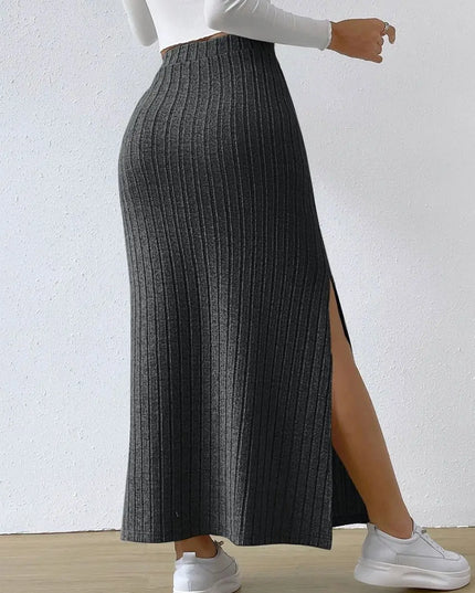 Spódnica maxi dopasowana z prążkowanego materiału
