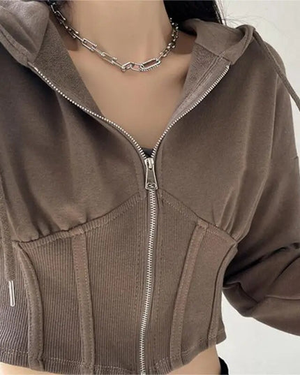 Sportowa bluza damska o krótszym kroju - z kapturem