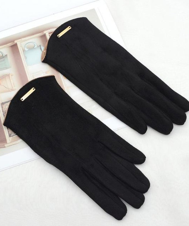 Rękawiczki damskie o klasycznym kroju