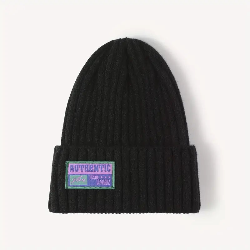 Czapka unisex z naszywką