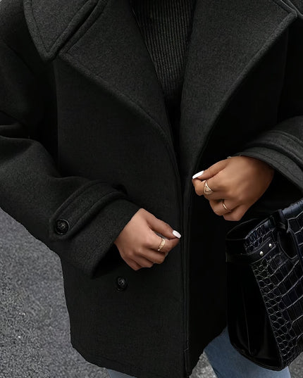 Damski płaszcz krótki dwurzędowy