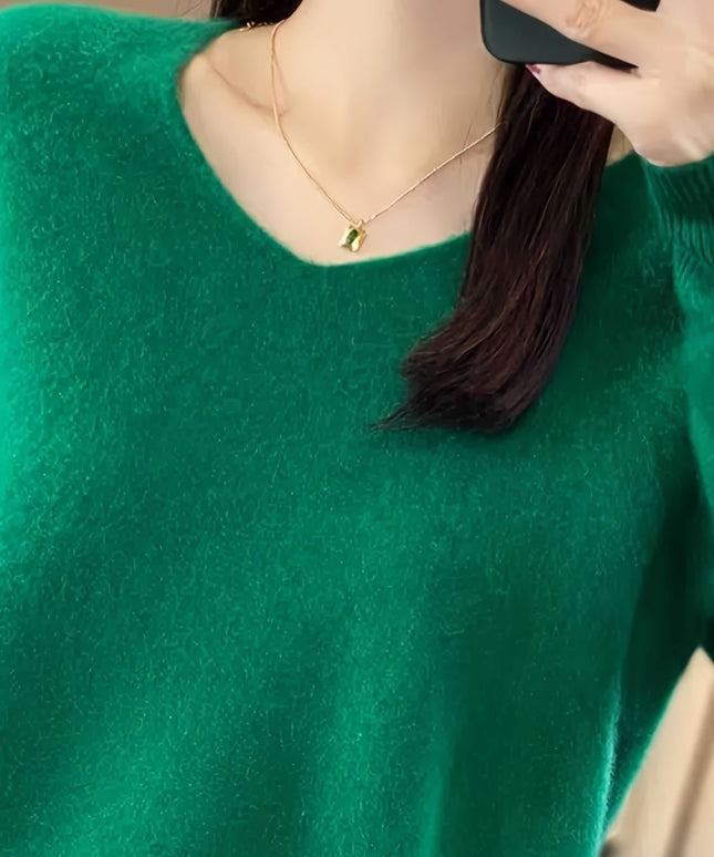 Damski sweter wełniany z dekoltem w kształcie litery V