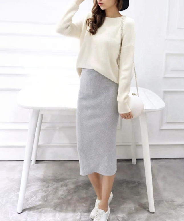 Casualowa spódnica midi ołówkowa