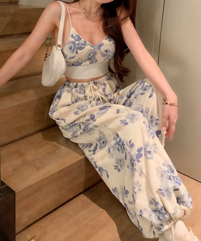 Komplet damski letni z topem i długimi spodniami