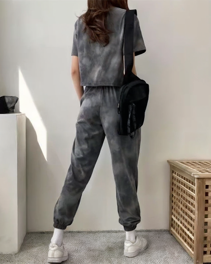 Komplet damski dresowy z topem z krótkim rękawem