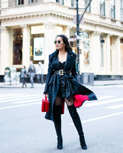 Damski płaszcz zimowy wiązany w talii — elegancki wrap coat