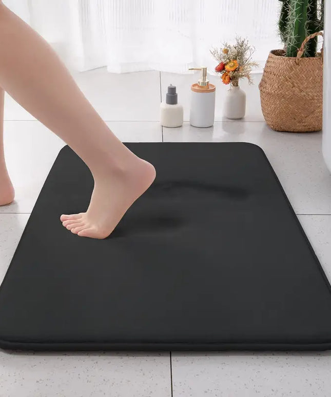 Mata łazienkowa miękka i chłonna