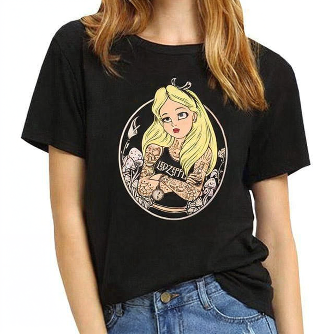 Damski T-shirt z motywem mrocznej Alicji w Krainie Czarów