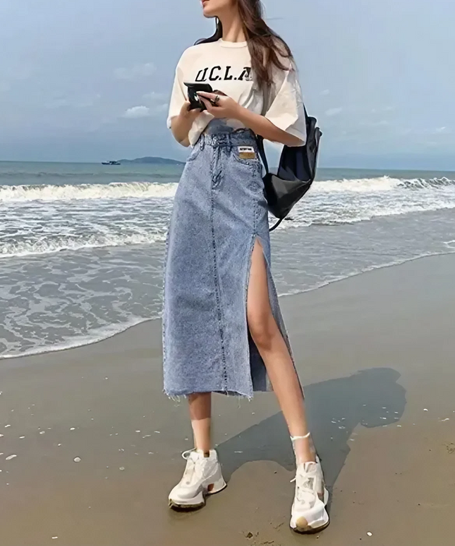 Spódnica midi jeansowa z dużym rozcięciem na boku