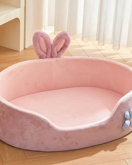 Różowe legowisko dla psa z uszami króliczka
