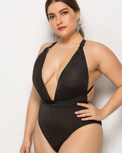 Jednoczęściowy strój kąpielowy plus size mocno wycięty