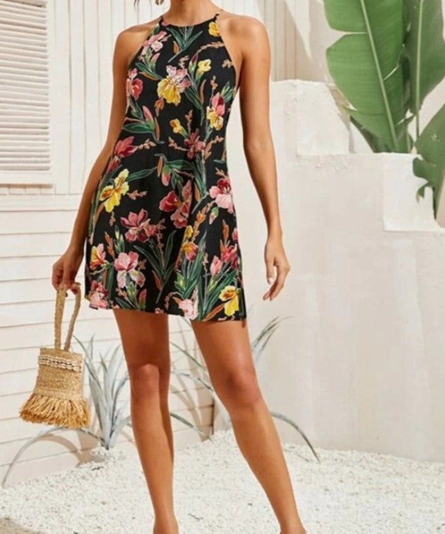 Sukienka mini letnia na ramiączkach w kwiecisty wzór