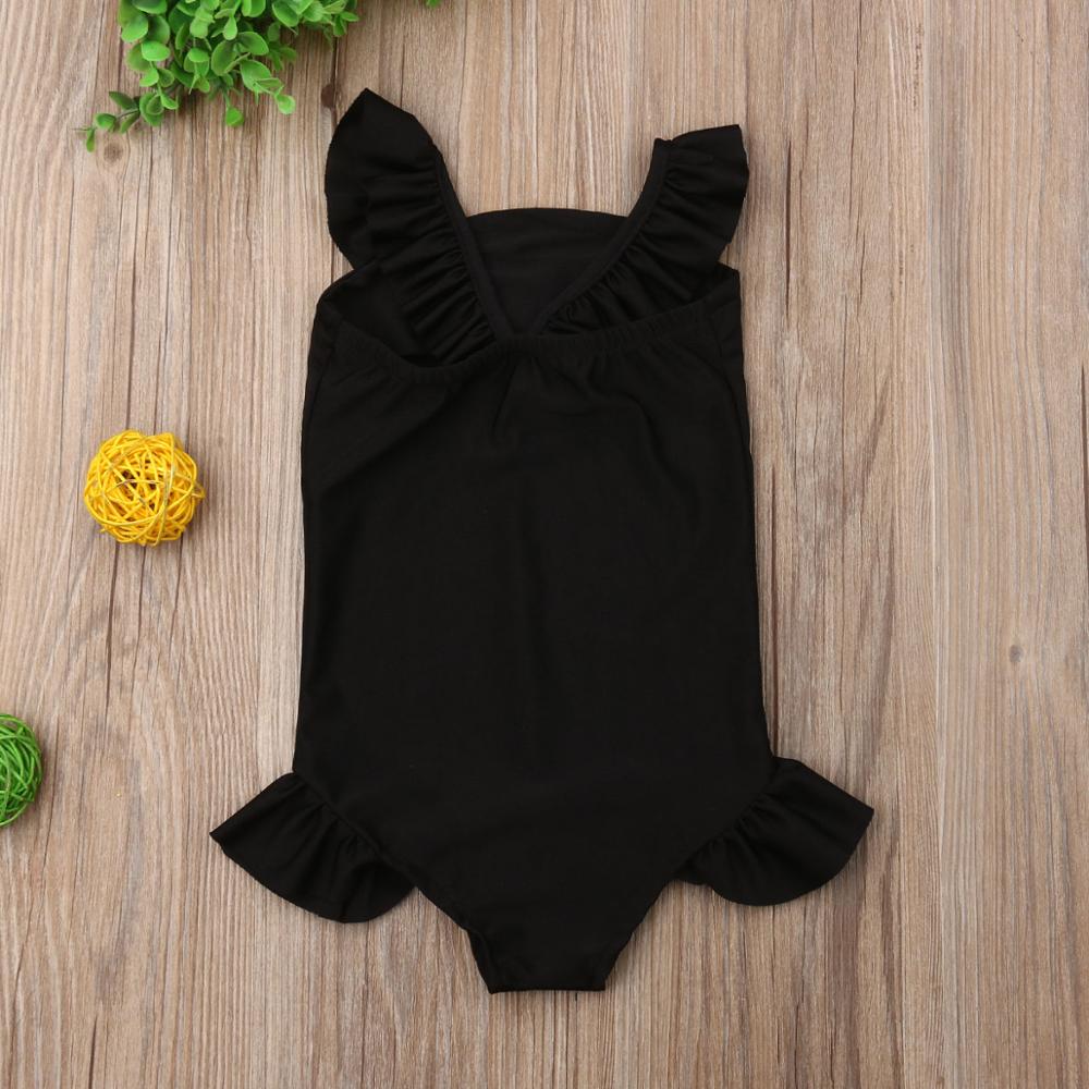 Jednoczęściowy strój kąpielowy dla dziewczynki z falbankami przy ramiączkach