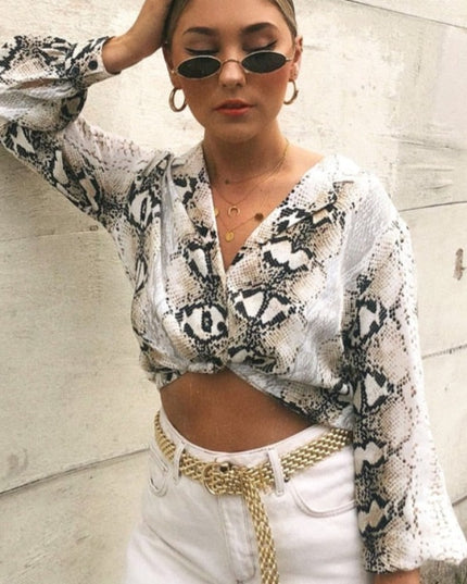 Damska koszula z długim rękawem we wzór skóry węża