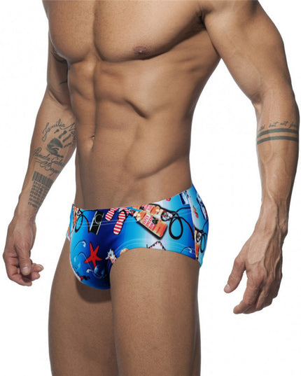 Męskie slipy kąpielowe w nowoczesnych wzorach